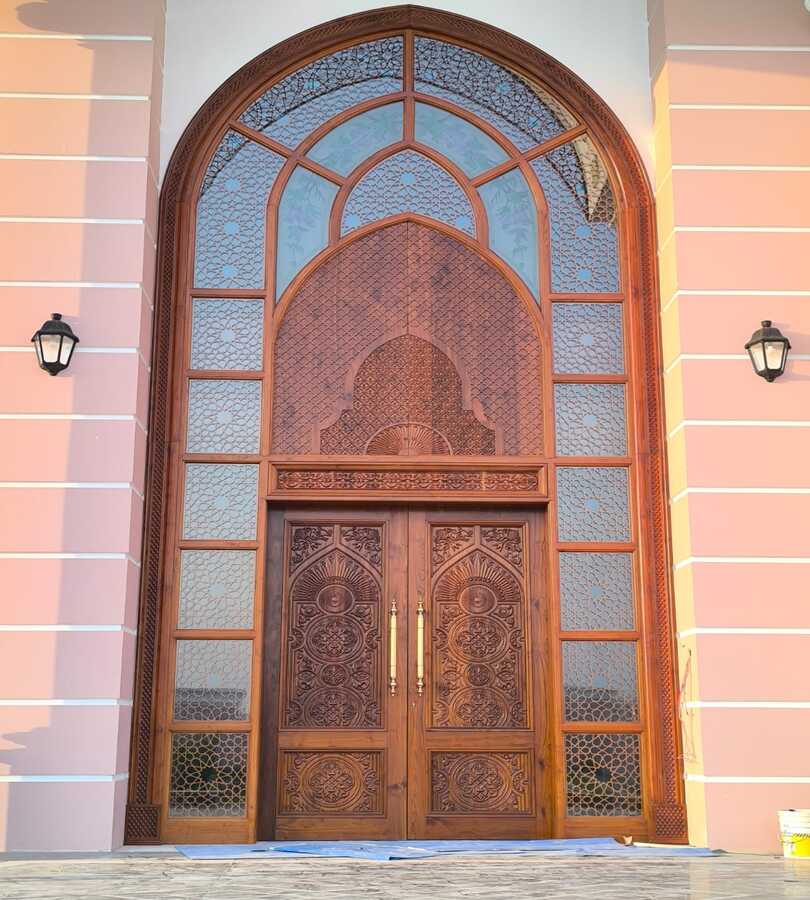 Giant Door At Royal Villa Al Khoud